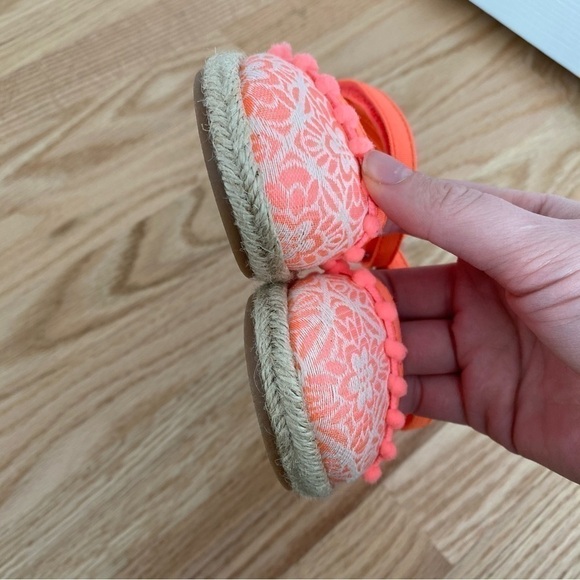 Cat & Jack Espadrille Sandals Sz 6 Neon Pink Orange Peach Coral Espadrille - Picture 7 of 8